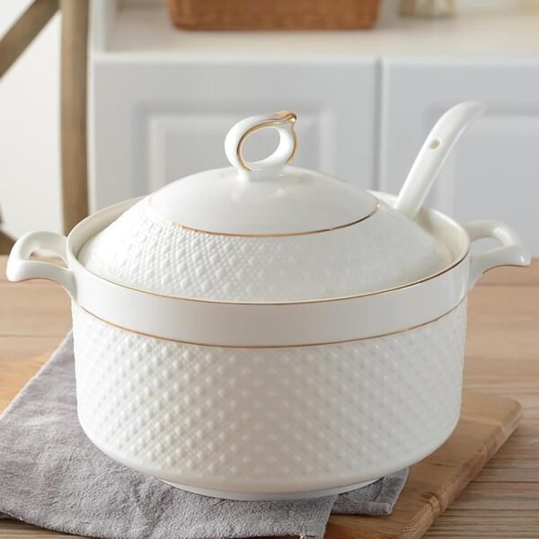 Ceramic Soup Tureen Large Capacity Serving Bowl with Lid and Spoon White Porcelain Soup Tureen with Gold Design for Salad Pasta Noodles Stew, Microwave and Dishwasher Safe,2.2L/2Quarts